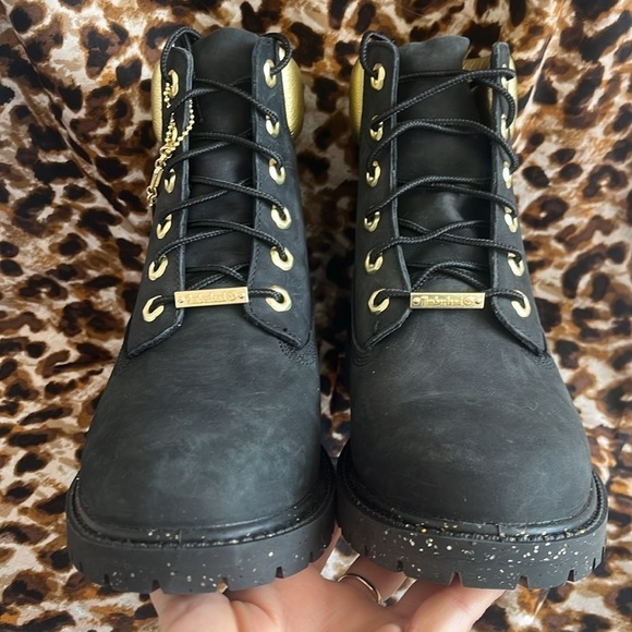 Brand New Timberland 6" Leather Black & Gold Metallic Lace Up Hiking Boots - Picture 2 of 15